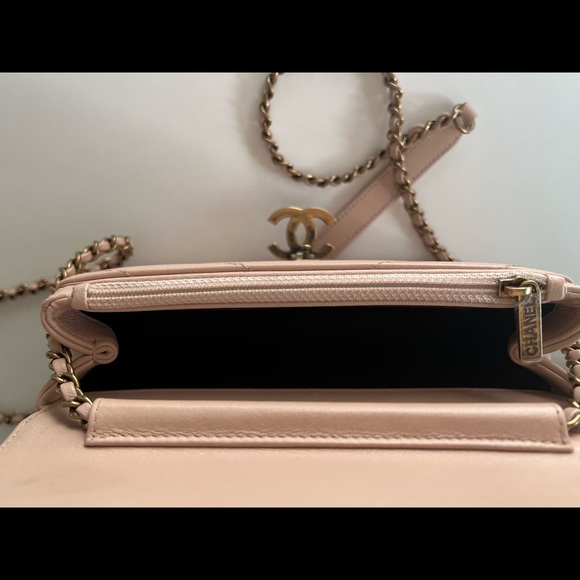 Chanel Lambskin Chevron Mini Coco Envelope Flap - Picture 9 of 16